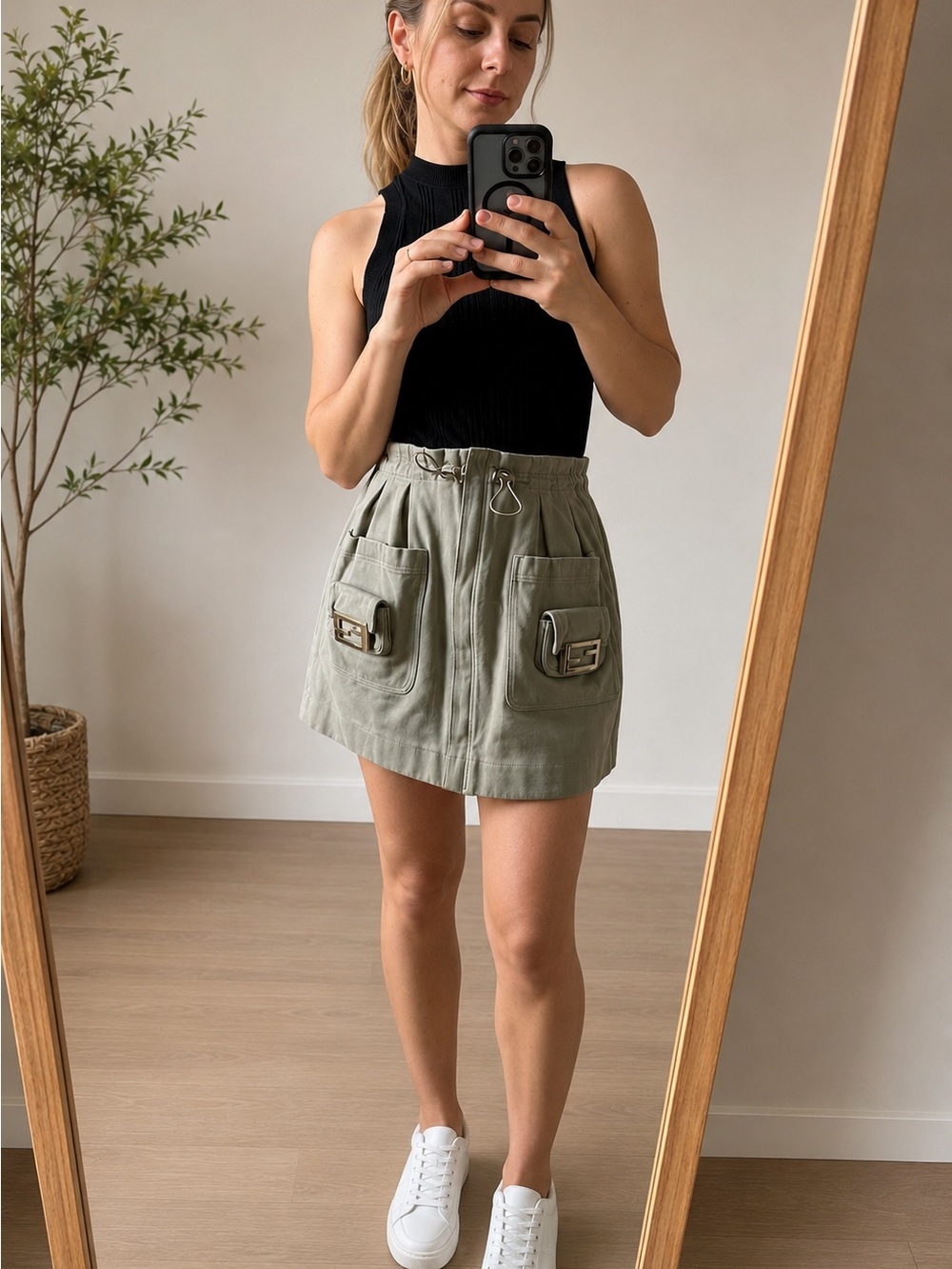 Fendi FF Pocket Utility Mini Skirt IT 40 US 4 Khaki Cotton Made in Italy - Picture 1 of 8
